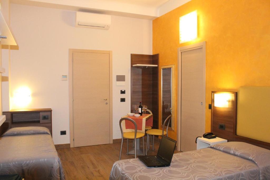 House Beatrice Milano Hotell Eksteriør bilde